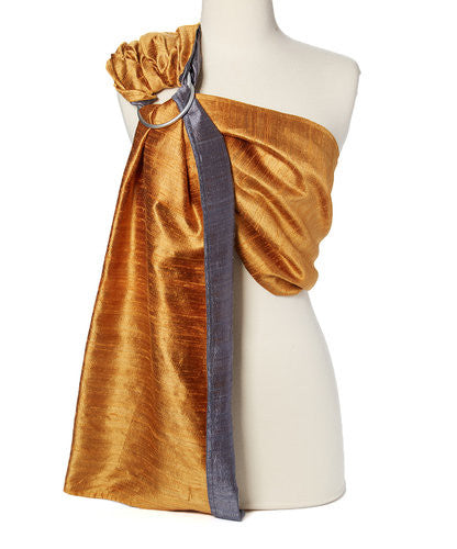 Fire Agete (reversible: gold/gray)